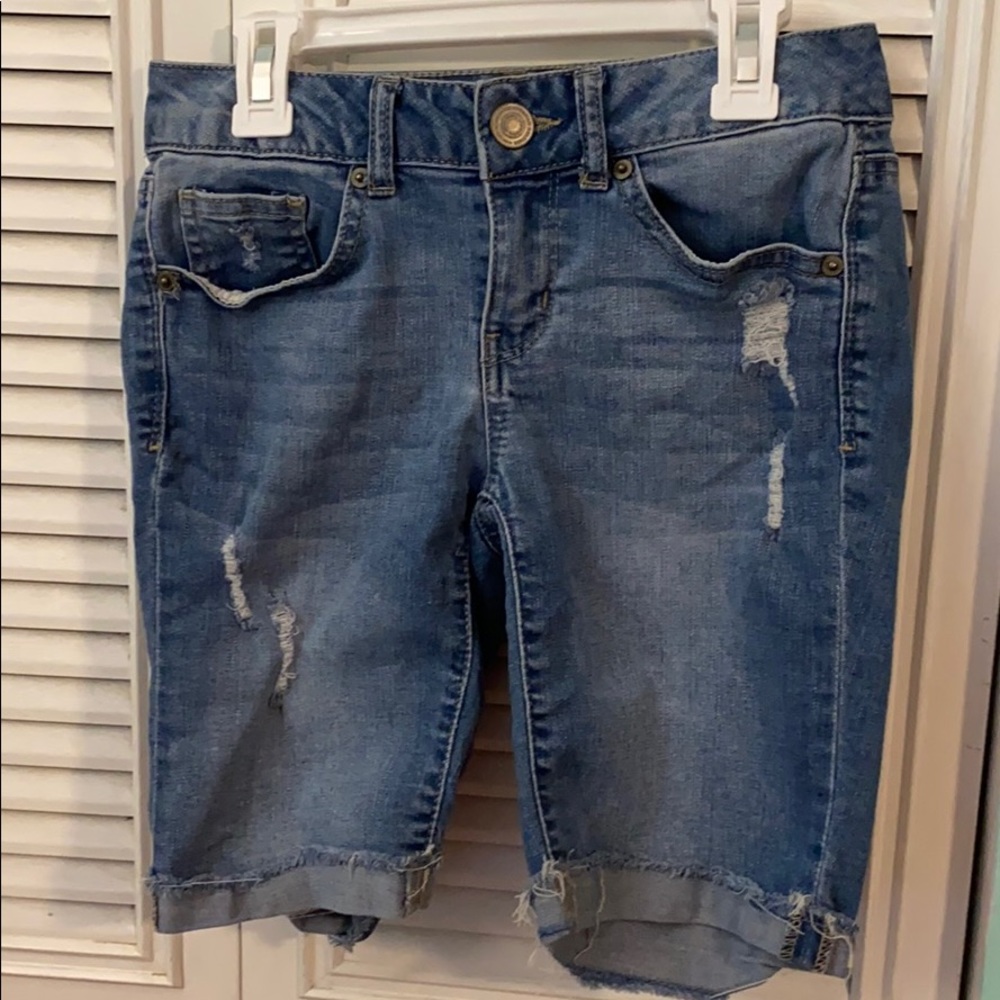 Bermuda Jean shorts